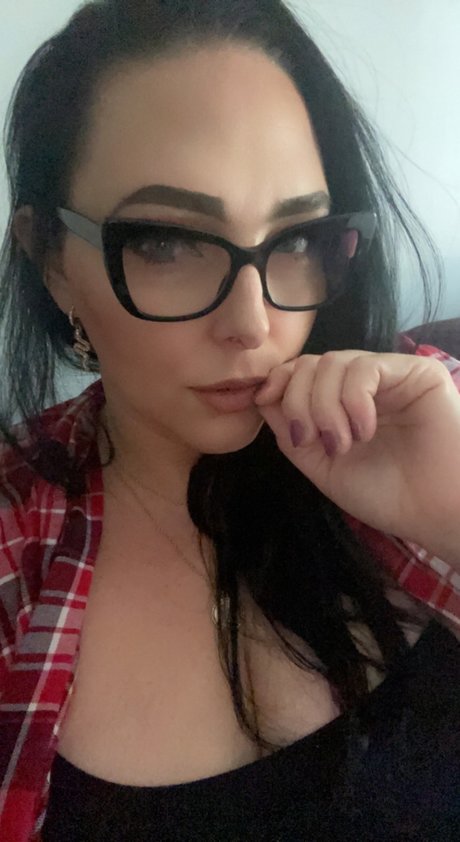 Mama Doone onlyfans archive