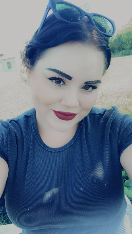 Maggiepie naked onlyfans pics