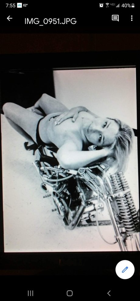 Melody Magnolia fans only