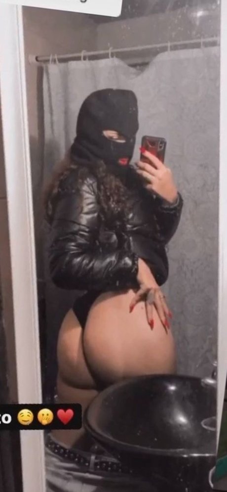 MELA onlyfans leaks.