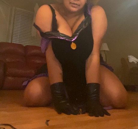 xbiracial bittyx only fans naked