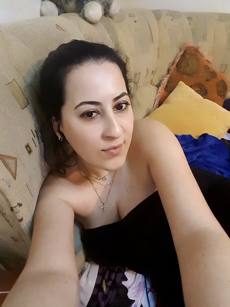 PlayfulMayaX onlyfans naked pics