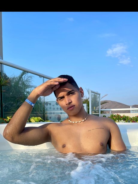 Maxblack95 leaked porn onlyfans