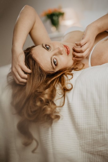 Martina Jaro ov_ onlyfans striptease