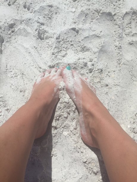 MatchboxBabe onlyfans leaked.