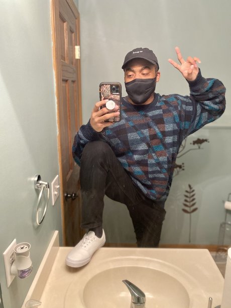 Masked Cake Crusader nude leaks onlyfans