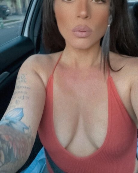 Miss Baker onlyfans model