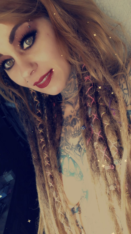 MissMeliss onlyfans boobs