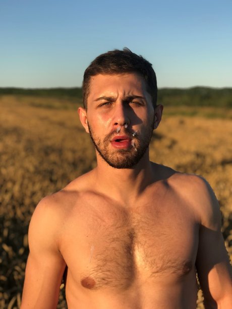 MishafromRU nude only fans leaks