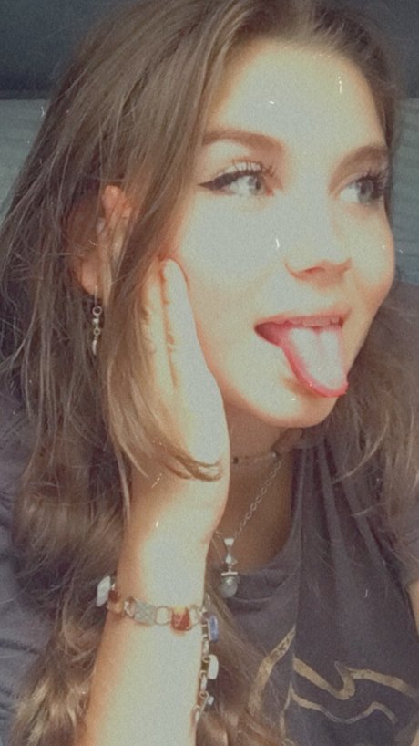 Mini MooMilk new onlyfans leaks