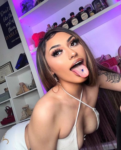MinaXO leaked only fans