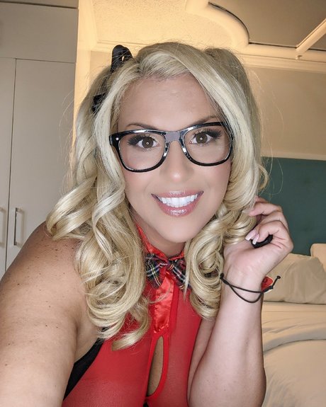 Mimi Stiletto onlyfans model