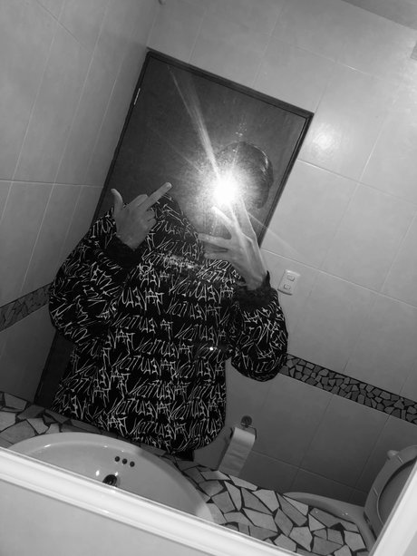 Milan Sanbra onlyfans porn leaked