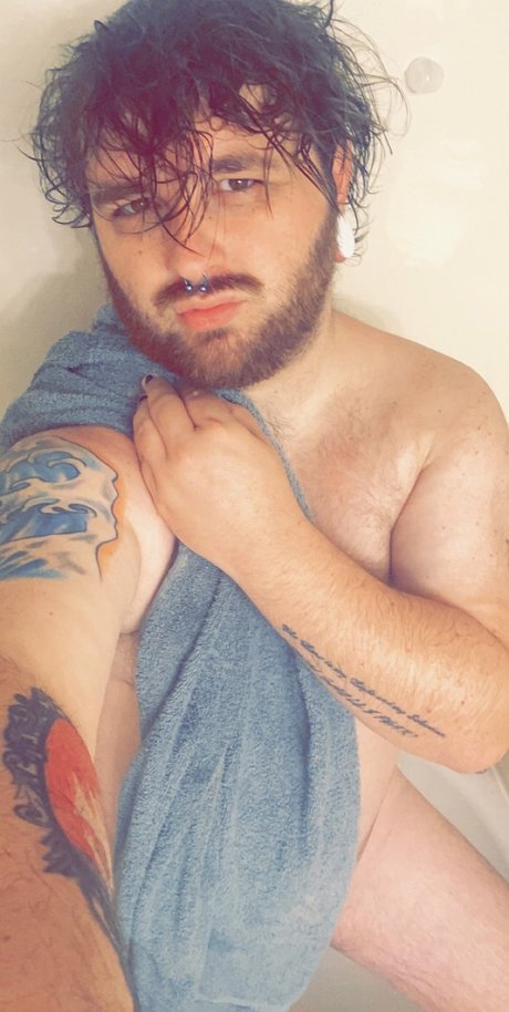 Daddy Mike onlyfans explicit content