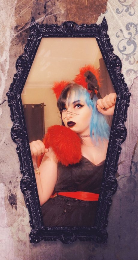 MikaNeko leaked onlyfans