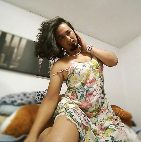 Michelle Solangie nude onlyfans leak