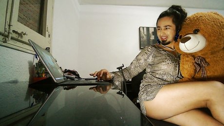 Michelle Solangie onlyfans leaks