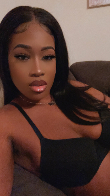 Michele Love onlyfans lesk