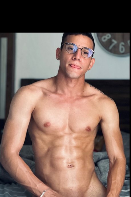 Michael Llanos leaked onlyfans.