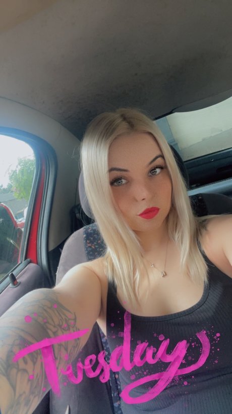 Mia Diamond onlyfans porn free