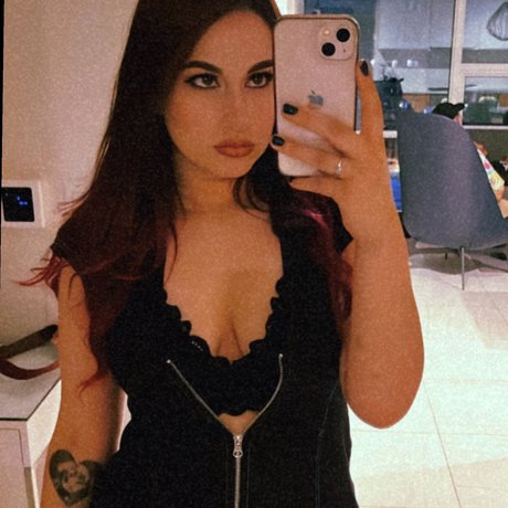 Moonlightstaar onlyfans nude photos