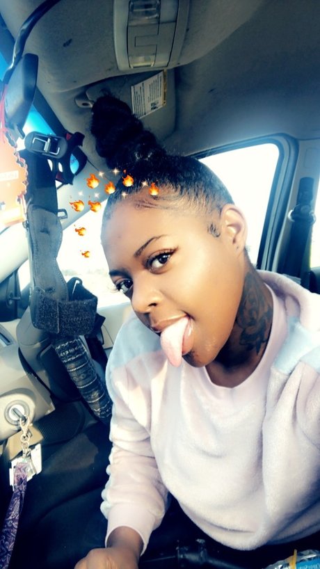 Monicamonro onlyfans nude