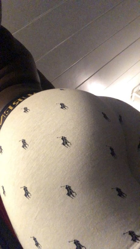 FreakiiDee naked onlyfans