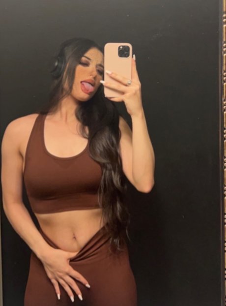 modelgabby20 strip onlyfans