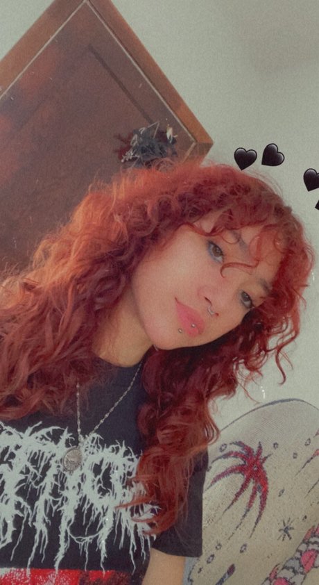 Little Em onlyfans leak