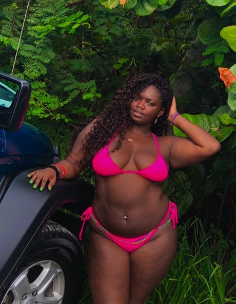 Miss CoCo nude onlyfans leak