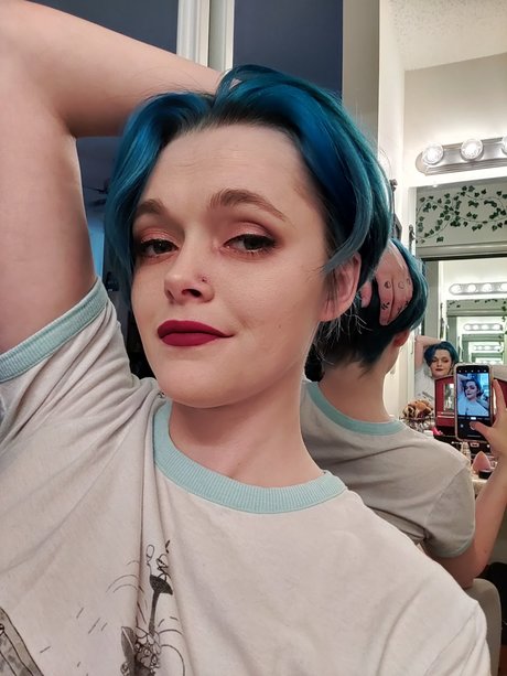 Miss Tiny only fans photos