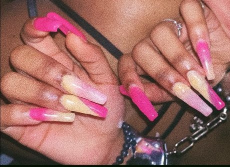 Miss Pinkiee xxx onlyfans