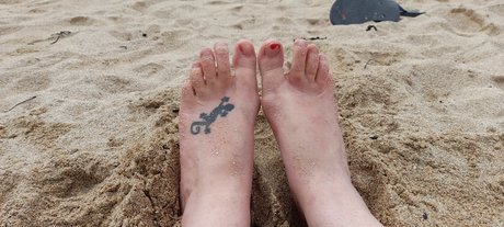 Naked Sole onlyfans leak fuck