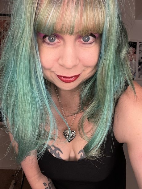 GenXPop_ onlyfans content