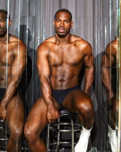 Novah King feet onlyfans