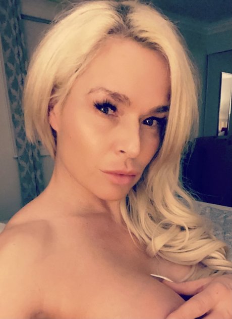 AuroraB onlyfans porno