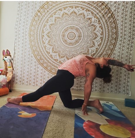 MsYoga only fans pictures