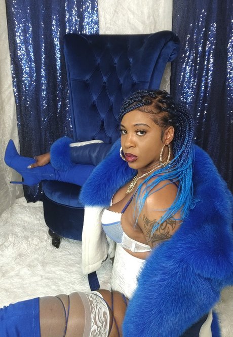 Ms Luscious Nights nude onlyfans pics