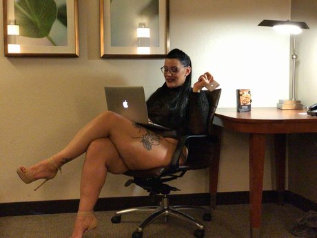 Abby Marie nude leak onlyfans