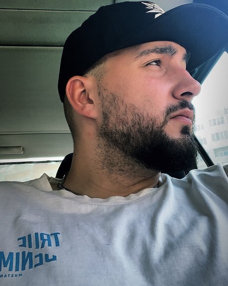 MsevenK Tachkov onlyfans leake