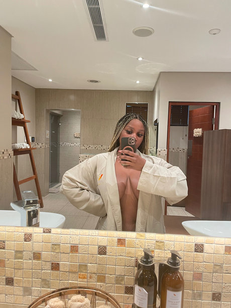 MrsWhite onlyfans post