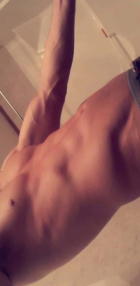 Aaron B onlyfans star