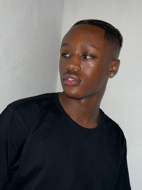 Sima Nevhuhulwi onlyfans leak fuck