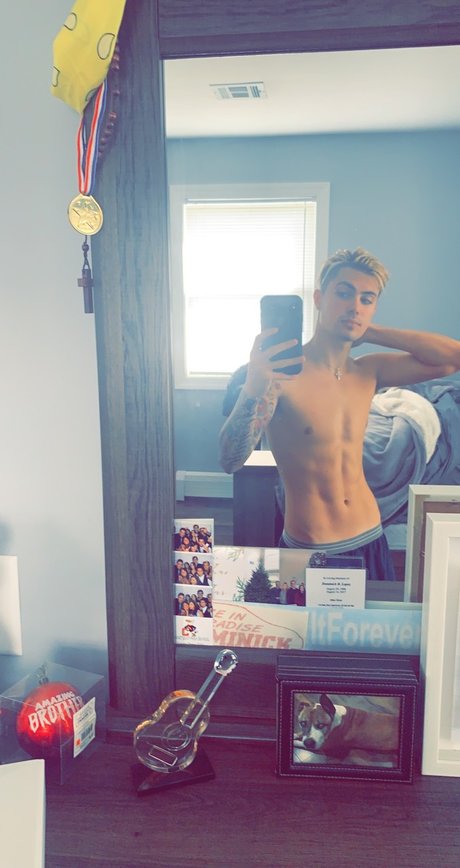 Nicky Lomuto onlyfans sex leaks