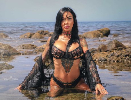 Nereida Medina onlyfans leaked photos
