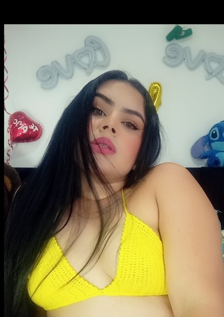 Natalia Calder n onlyfans nude content