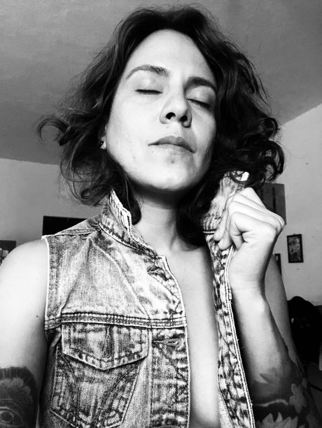 EroticArt only fans leaks