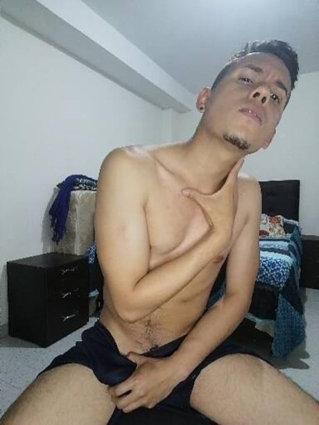 NaniRuiz23 onlyfans leak ass