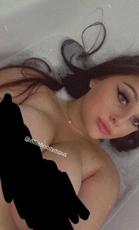 Veryrare1717 onlyfans nude content