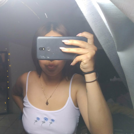 Anna Castillo onlyfans topless